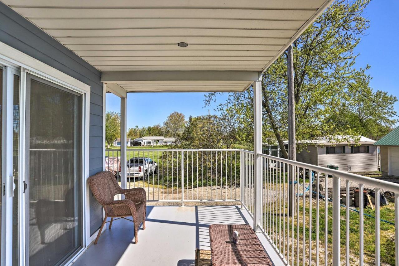 Waterfront Bass Island Retreat With Balcony And Tv Leilighet Put-in-Bay Eksteriør bilde