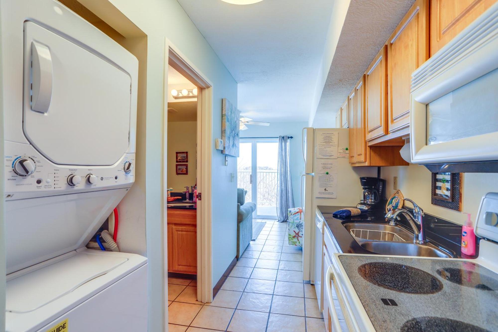 Waterfront Bass Island Retreat With Balcony And Tv Leilighet Put-in-Bay Eksteriør bilde
